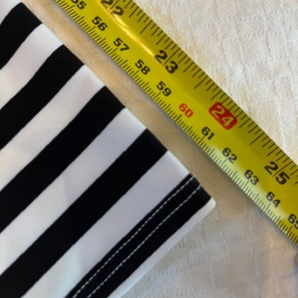 NEW-SWIMSUIT TOP with Long Sleeves Women's Size S - Melanie Palm Beach - Picture 10 of 14